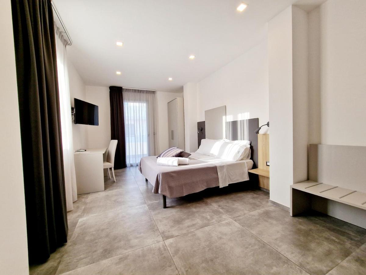 Marebed Apartments & Rooms Porto Cesareo Exterior photo